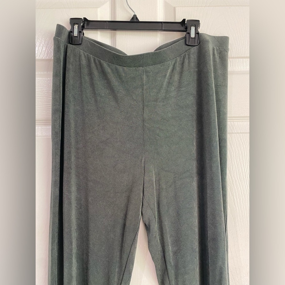 Chicos Travelers Pull On Ankle Zip Crop Pants Size Large Elastic Waist Comfort - Picture 5 of 11
